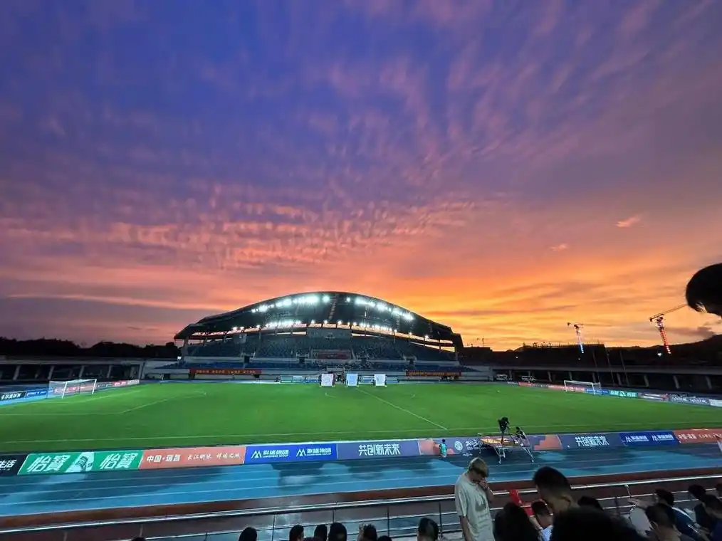 法国乙级联赛：巴黎FC VS 卡昂
